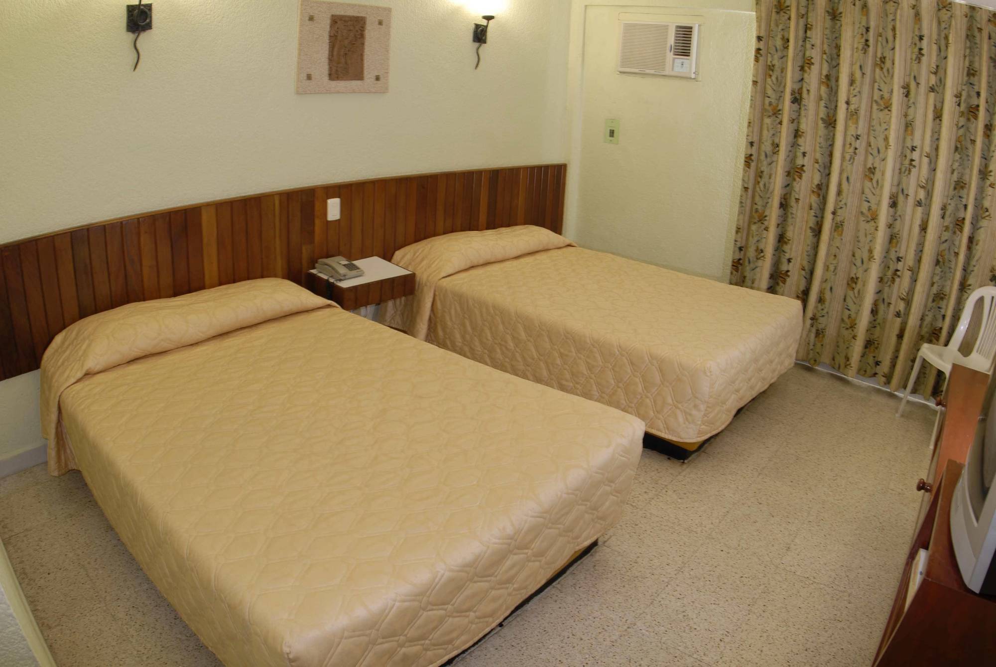 קנקון Hotel Batab מראה חיצוני תמונה